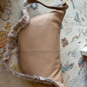 Lucky Feyy large crossbody purse, sling. Great neutral color. Brand new